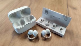 Nie wierzyłem, że słuchawki z otwartą konstrukcją mogą grać tak dobrze. Testujemy Soundcore AeroClip
