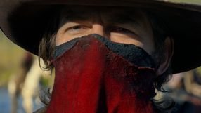 Za 4 dni ukaże się jeden z ostatnich dużych seriali Neflixa w tym roku: nie możesz przegapić nowego dzieła twórcy Synów Anarchii