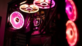 Popyt na pamięć RAM przekracza zdolności producentów, a na listę podwyżek mogą trafić chłodzenie i zasilacze