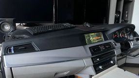 17-latek z Polski buduje własne deski rozdzielcze, by gry samochodowe były bardziej realistyczne