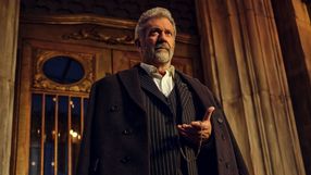 3-odcinkowy serial sensacyjny z Melem Gibsonem po latach jest w top 10 Prime Video. To przez debiut akcyjniaka z Aną de Armas