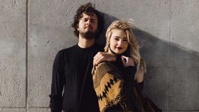 Pokolenie Z odwraca się od świata cyfrowego i napędza rozwój analogowej gospodarki wartej miliardy dolarów