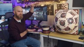 Gracz zbudował „superkopułę” z 15 wentylatorów Noctua. Podczas grania temperatura spada o 20 stopni