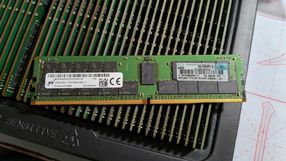 Dwa lata temu uratował z kosza na śmieci 2 304 GB pamięci RAM: dziś ten sprzęt jest bezcenny, ale dla niego bezużyteczny