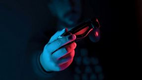 Psychologia mówi, że ucieczka do gier to nie tylko unikanie problemów, ale też poczucie autonomii, którego brakuje w rzeczywistości