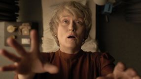 Jeden z najlepszych miniseriali wszech czasów: 6 „olśniewających” odcinków polecanych przez 91% krytyków do obejrzenia na HBO Max