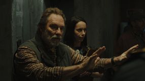 Ma tylko 10 odcinków i aż 98% na Rotten Tomatoes. Polecana przez Stephena Kinga „uzależniająca” nowość Apple TV to jeden z najlepszych seriali roku
