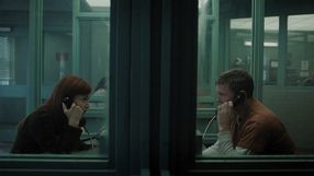 Ponad 100 mln wyświetleń sprawiło, że wielki tegoroczny hit Netflixa wszedł do top 10 wszech czasów. 8-odcinkowy kryminał zapisał się w historii giganta
