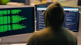 Wydawcy gier mają dość hakera łamiącego Denuvo. Zwrócili się o pomoc do amerykańskiego rządu