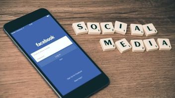 Facebook to zagrożenie dla zdrowia publicznego? Specjaliści ostrzegają