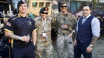 Armia USA rekrutuje nastolatków na Twitchu i rozdaje masowe bany