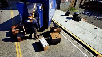 Fat[EX] Courier Simulator to symulator kuriera pocztowego polskiego studia Rebelia Games