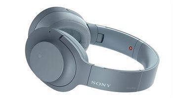 Ósmy dzień ofert wielkanocnych w Amazon.de. Słuchawki i aparaty firmy Sony