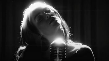 Piosenka do nadchodzącego Bonda dostała klimatyczny teledysk