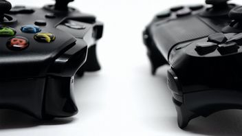 PlayStation i Xbox - finalne produkty kontra devkity. Zobacz różnice