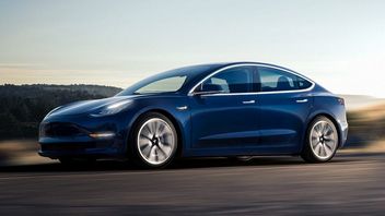 Autopilot w Tesli jest droższy niż niejeden nowy samochód