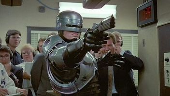 Peter Weller powróci jako RoboCop? Neill Blomkamp nie widzi lepszego kandydata