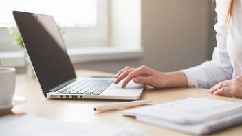 Laptopy pójdą śladem PS5 i RTX 3000? Eksperci przewidują niedobory