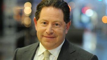 Bobby Kotick, szef Activision Blizzard, zgodził się zmniejszyć pensję