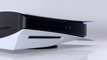 PS5 będzie gigantyczne. Wyciekły zdjęcia konsoli