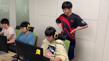 League of Legends w szkole. Zobacz, jak wygląda podręcznik do nauki