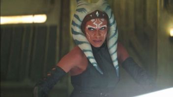 Rosario Dawson gra w nowym serialu HBO, ale nadal w głowie jej Ahsoka z Mandalorianina