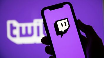 Izak, Ewron, Gucio, Pago - zarobki polskich streamerów z Twitcha również w sieci