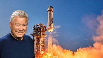 Ma 90 lat i leci w kosmos. Gwiazdor Star Treka jest nie do zdarcia
