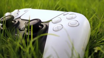 Sprzedawcy niszczą opakowania PS5. Czy tak odstraszą scalperów?