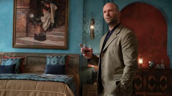 Akcja i cięte dialogi na zwiastunie Gry fortuny Guya Ritchie'ego