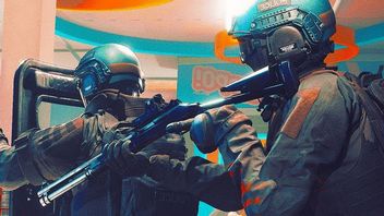 Ready or Not i Project Zomboid nie przestają zadziwiać na Steamie