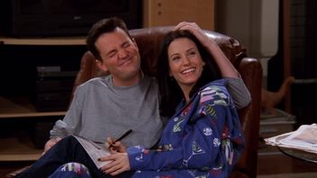 Courteney Cox o zmaganiach Matthew Perry'ego na planie Przyjaciół