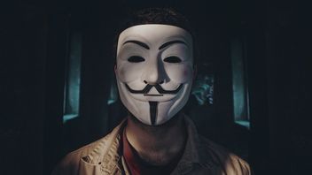 Grupa hakerska Anonymous wypowiada wojnę cybernetyczną Rosji