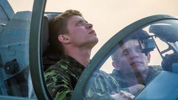 Od rosyjskiego Top Guna wolę film o zwykłych ukraińskich ludziach. Szczególnie w tych czasach