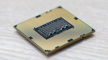 Próbował przemycić 160 procesorów Intela - złapali go celnicy