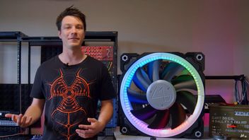 Youtuber stworzył największy wiatraczek do komputera w historii