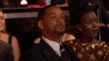Will Smith spoliczkował Chrisa Rocka podczas Oscarów, memy już podbijają Internet