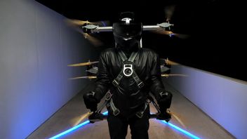 Latający plecak trafił do testów - dron, który uniesie człowieka