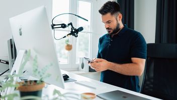 Polacy nie ufają influencerom