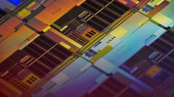 Plastik może zastąpić krzem w chipach. To cenowa rewolucja