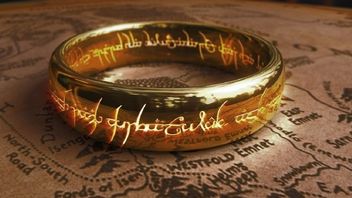 Reżyser Pierścieni Władzy o inspirowaniu się trylogią Władcy Pierścieni Petera Jacksona