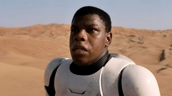 John Boyega nie chce wracać do Star Wars, ale chwali Disneya