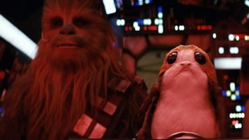 Rian Johnson jest jeszcze bardziej dumny z Ostatniego Jedi pięć lat po premierze