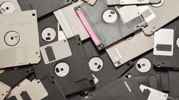 Ten kraj wypowiedział wojnę dyskietkom