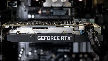 Nvidia uspokaja, stary zasilacz może wystarczyć do RTX 4000