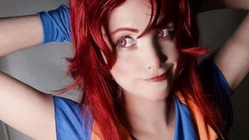Cosplayerka wcieliła się w żeńską wersję Goku; efekt jest świetny