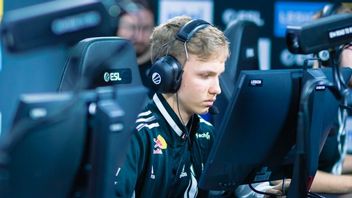 Ile lat mają topowi zawodnicy CSGO? Średnia wieku jest naprawdę niska