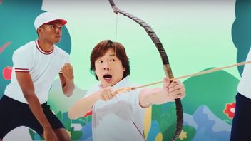 Nowa reklama GoW Ragnarok jest jeszcze dziwniejsza niż ta z Johnem Travoltą