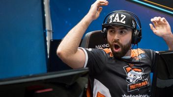 36 lat na karku i wciąż sypie headami jak z rękawa. Legenda polskiego CSGO ciągle w formie