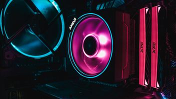 Wyciekła data premiery Ryzena 7000X3D? AMD dementuje